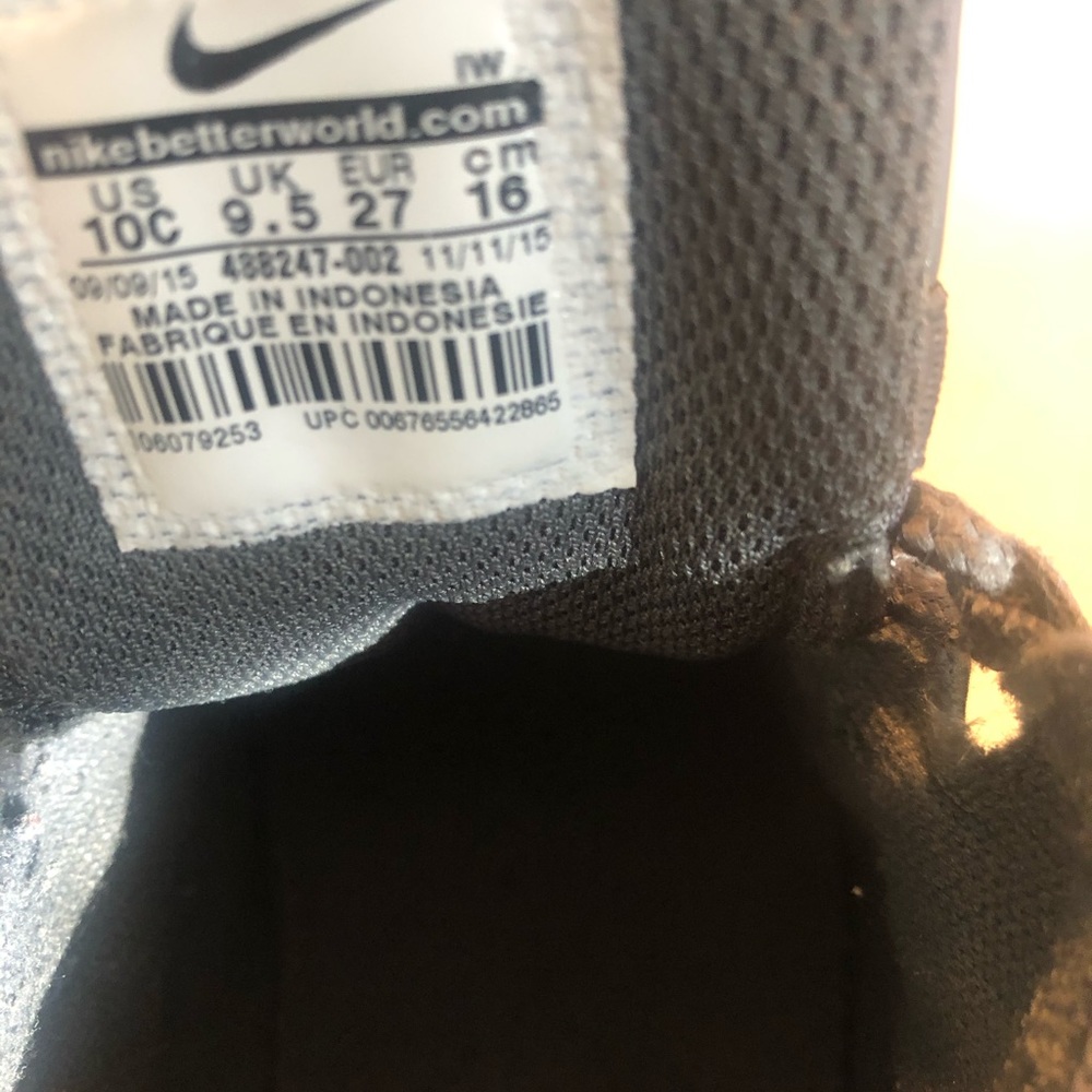 Nike Air Max size 10c - Picture 5 of 7
